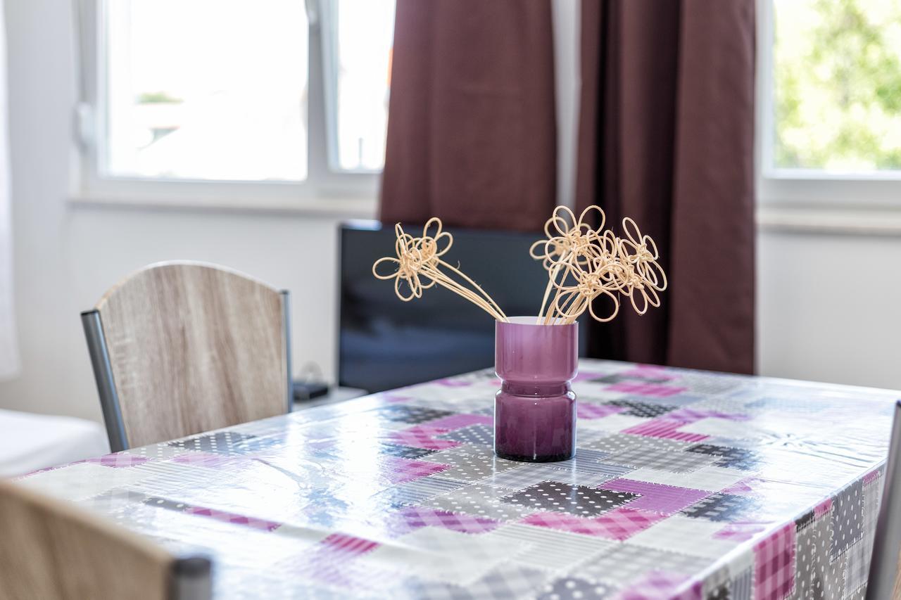 Hotel Sobe Matesa Vodice Zewnętrze zdjęcie